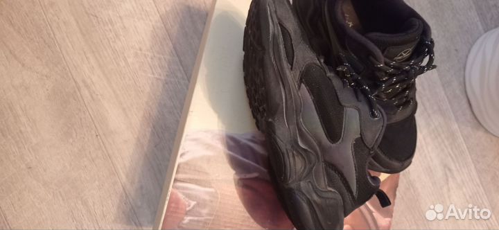 Кроссовки для девочки 2 пары