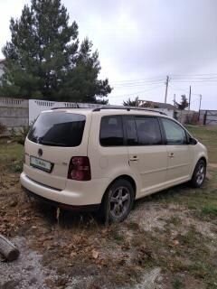 Volkswagen Touran: фото владельца