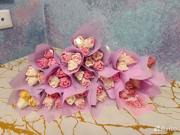 Шоколадные тюльпаны воспитателям и учителям