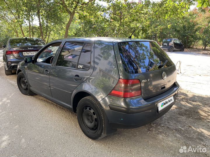 Volkswagen Golf 1.4 МТ, 1999, 270 000 км