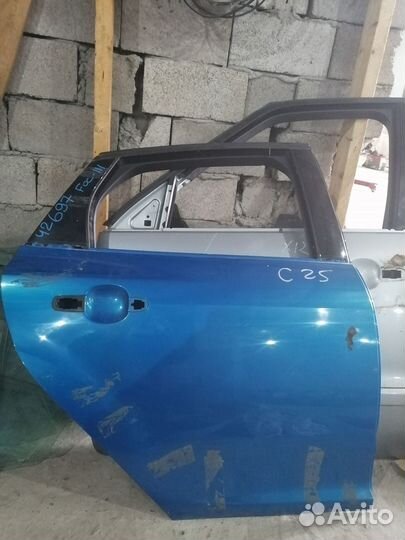 Дверь задняя левая Ford Focus 3 хэтчбек седан