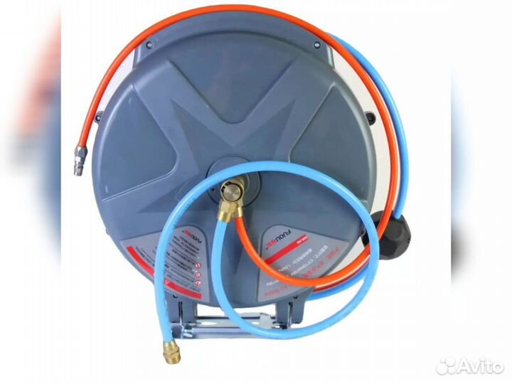 Катушка с двумя шлангами для торнадора