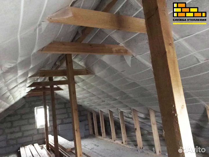 Эковата для бесшовного утепления крыши, мансарды