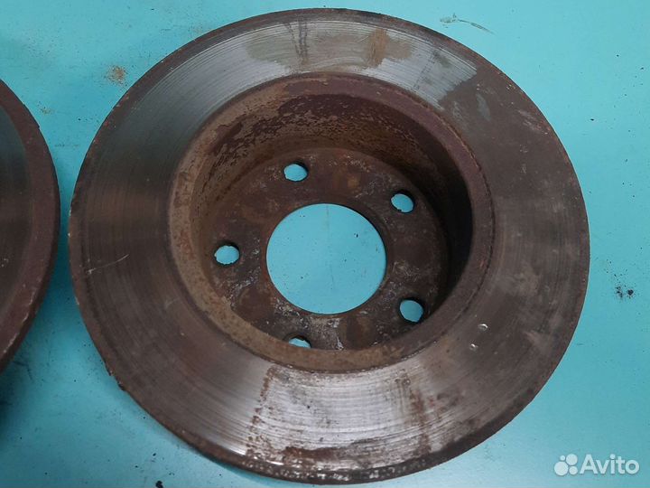 Тормозной диск задний volkswagen passat b5