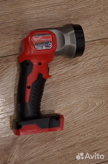 Фонари Milwaukee