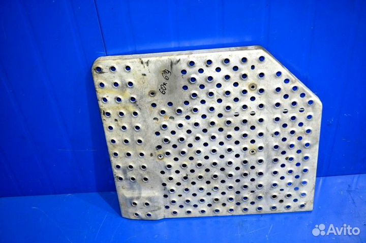 Металлический трапик scania G-series (01.04)