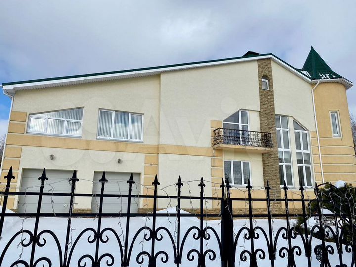 Дом 550 м² на участке 30 сот.