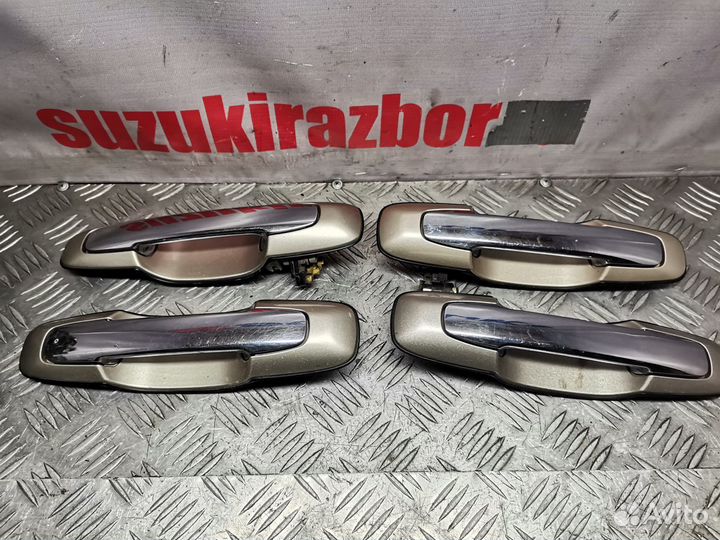 Комплект ручек беж Suzuki Grand Vitara 1998-2005 г