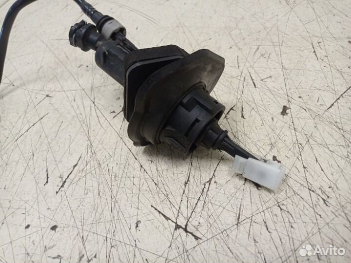 Цилиндр сцепления главный Ford Focus 1.8L