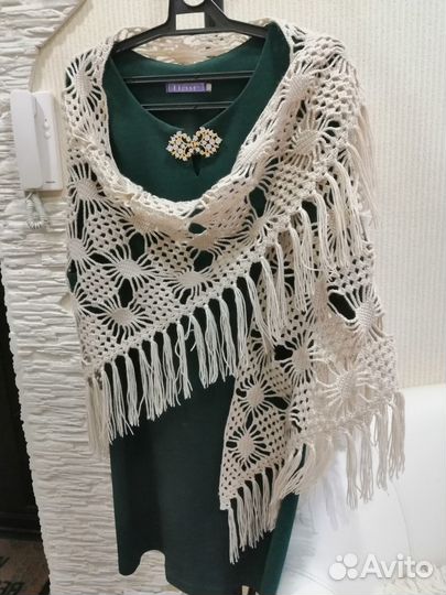 Шаль ручной работы