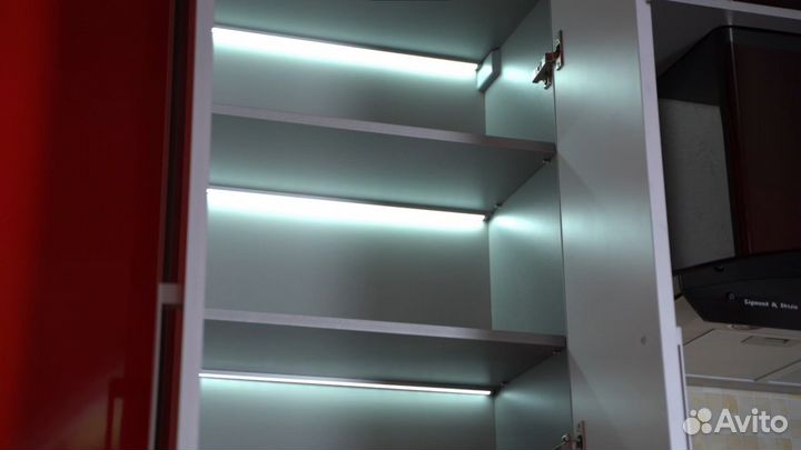 Система умной подсветки кухни с датчиками движения