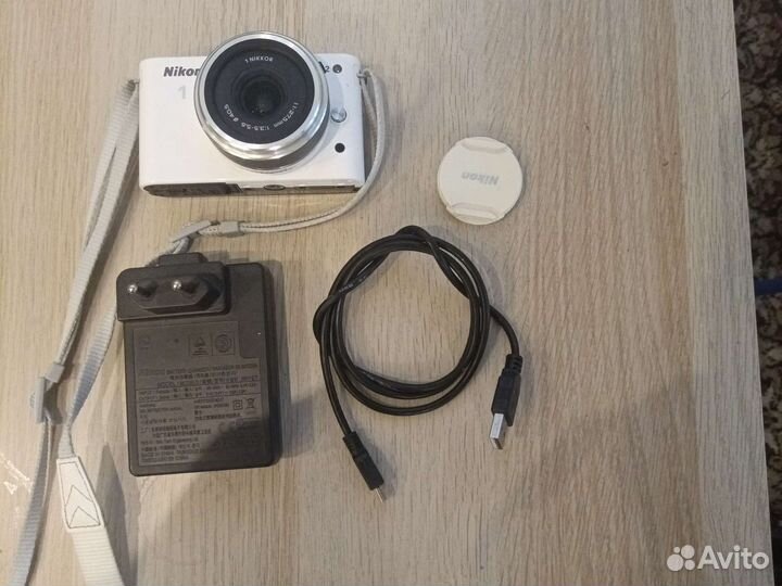Фотоаппарат Nikon 1 J2