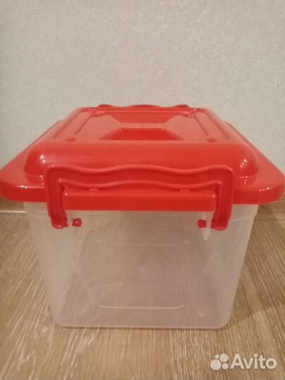 Контейнер пластик для лекарств для дома и авто