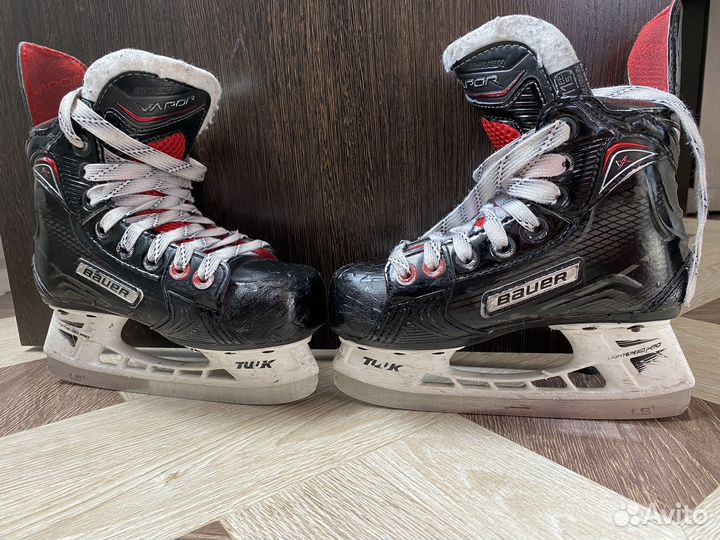 Хоккейные коньки bauer