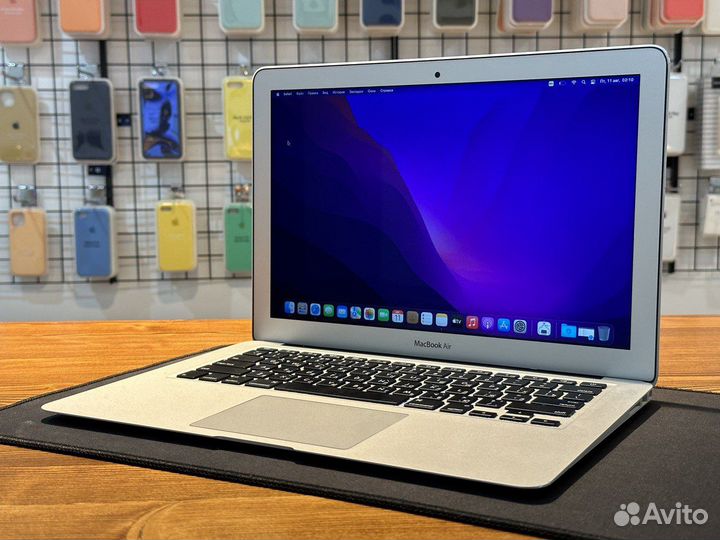 MacBook Air 13 8/128Gb 2017г / Отличное состояние