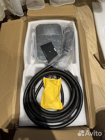 Зарядная станция для электромобилей 22 кВт Type 2