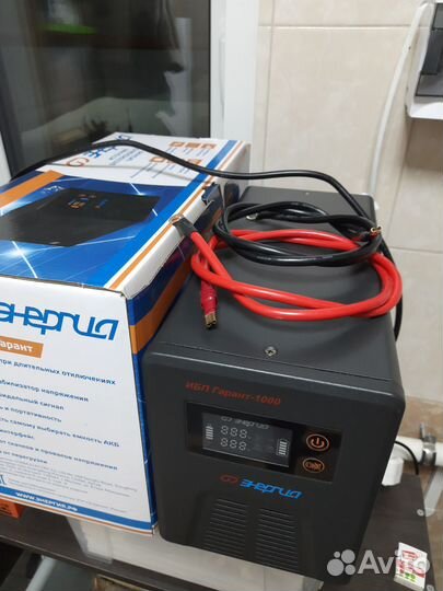 Источник бесперебойного питания(ибп) с аккумулятор