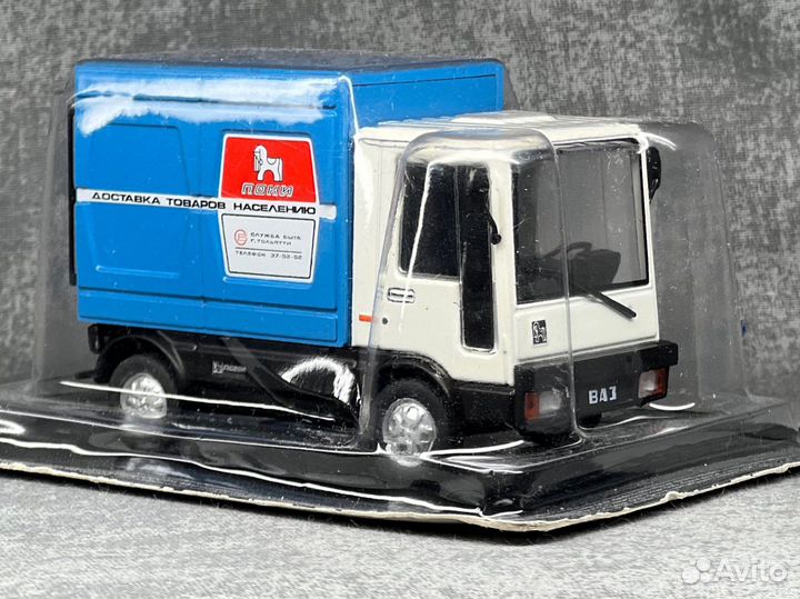 Модель Ваз 2802 пони 1/43 deagostini