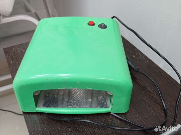 Лампа настольная для маникюра бу