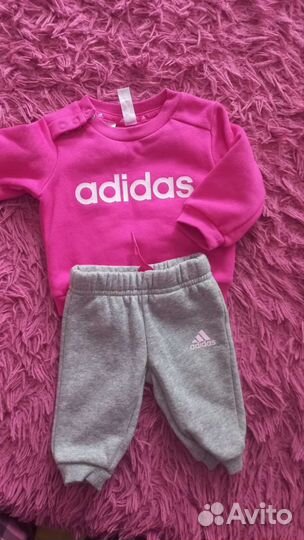 Спортивный костюм adidas