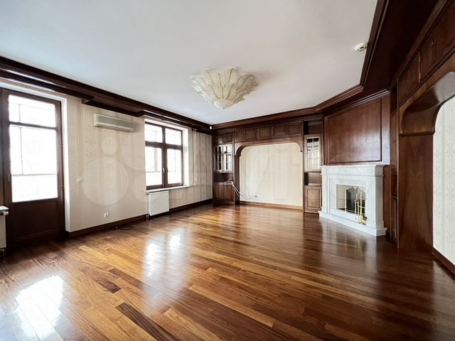 6-к. квартира, 234 м², 3/10 эт.