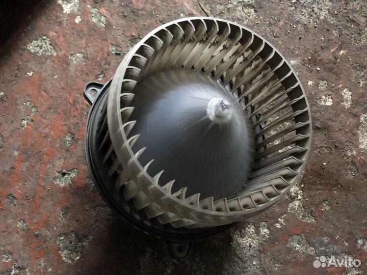 Моторчик печки Chevrolet Cruze J300