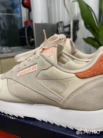 Кроссовки reebok оригинал 39 размер