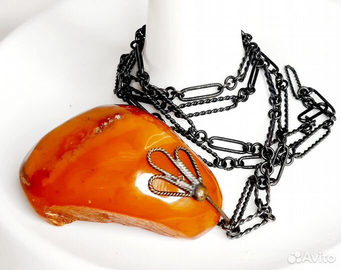 Янтарный кулон на цепочке СССР