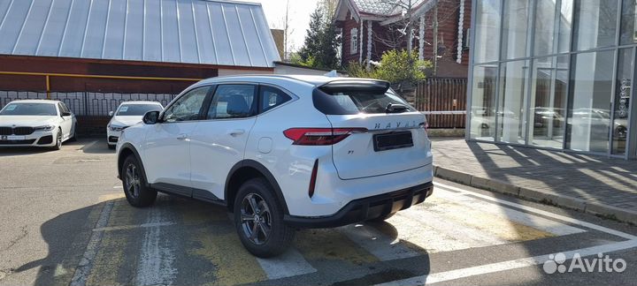 Прокат автомобилей посуточно Haval F7