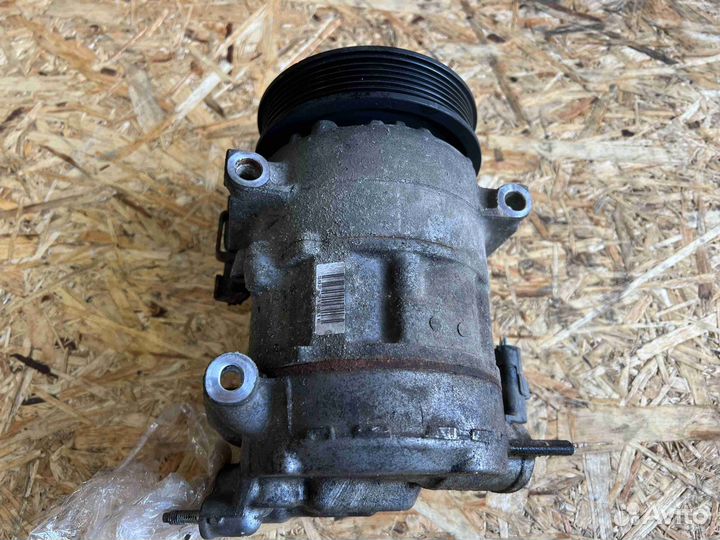 Компрессор кондиционера Peugeot 308 (T7 2007-2011)