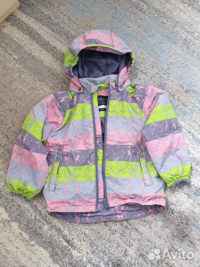 Куртка демисезонная для девочки 98 Lassie