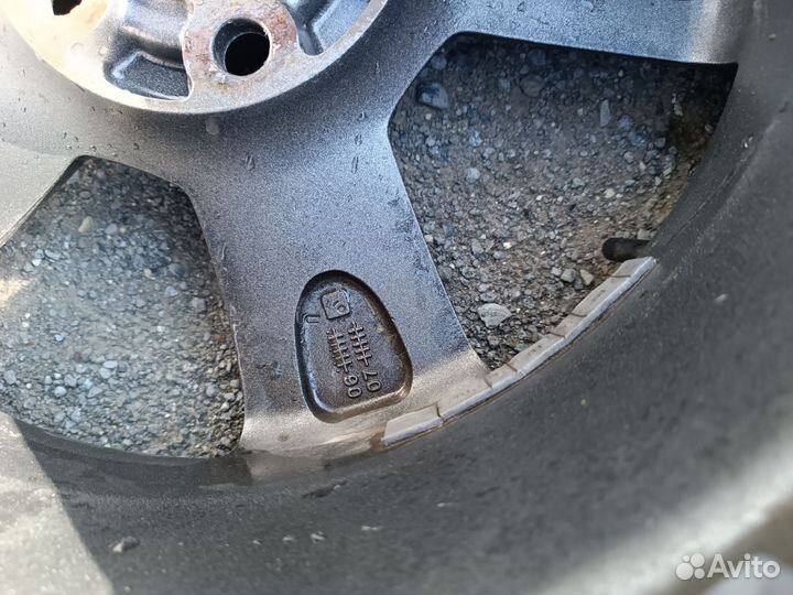 Комплект колес r17 Toyota RAV4