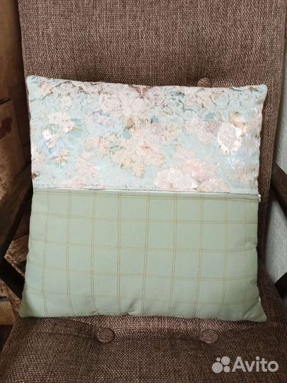 Диванные подушки