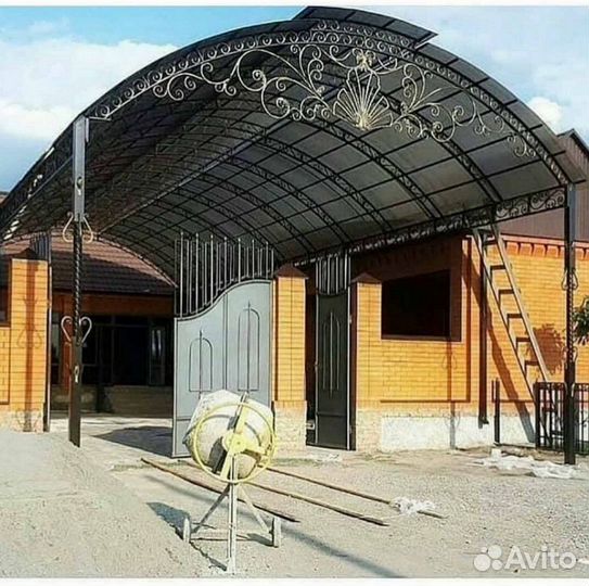 Навесы из поликарбоната под заказ