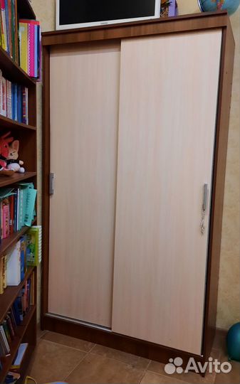 Шкаф для одежды бу