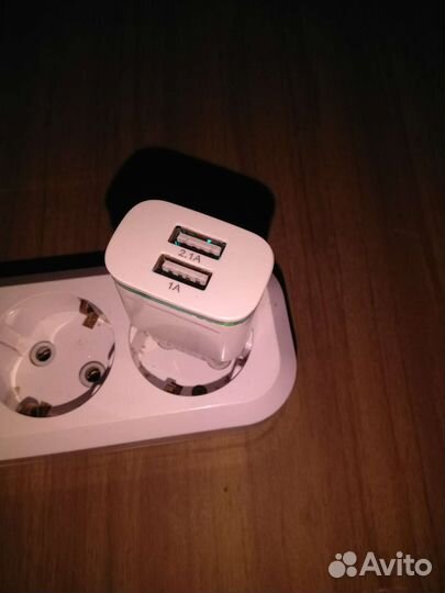 Адаптер питания с подсветкой