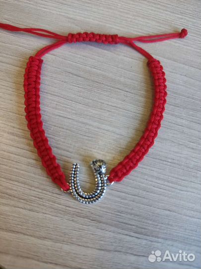 Браслет красная нить