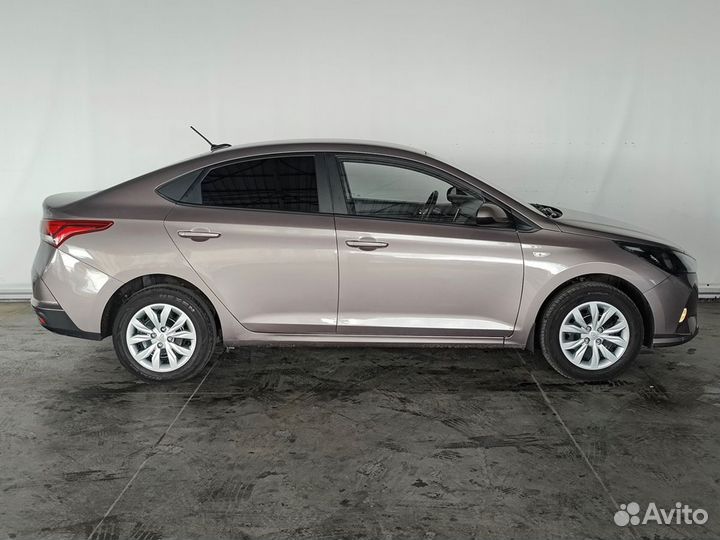 Hyundai Solaris 1.6 AT, 2020, 37 824 км