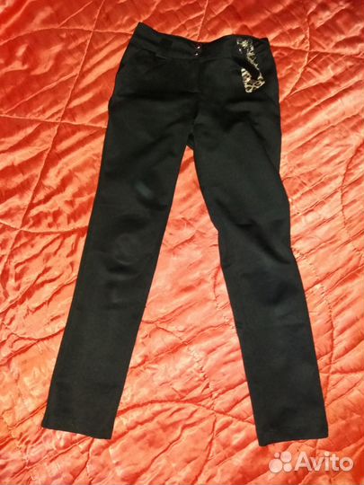 Разные брюки для девочки