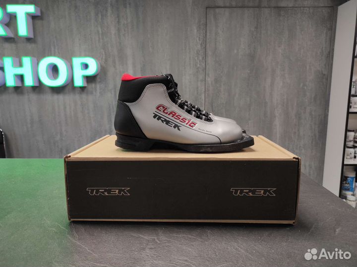 Лыжные ботинки trek classic