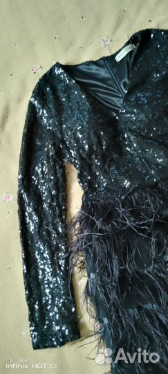 Платье с пайетками и перьями 40-42 р-р