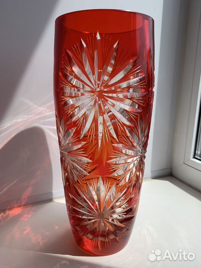 Вазы хрустальные цветные СССР