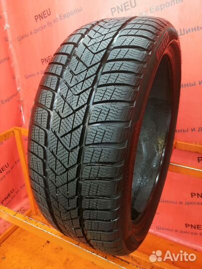 Pirelli Winter Sottozero 3 225/40 R19 93H