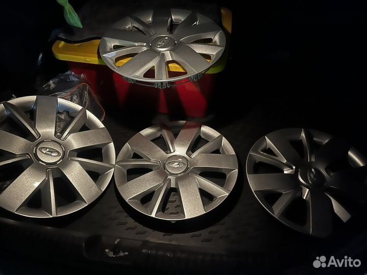 Новые оригинальные колпаки от гранты