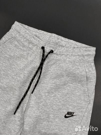 Спортивный костюм Nike