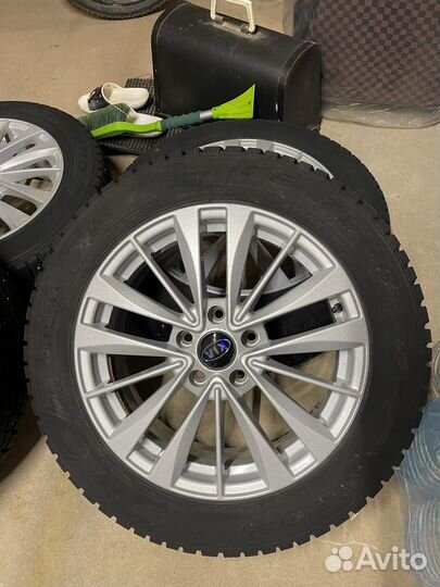 Диски с резиной зимняя pirelli r17