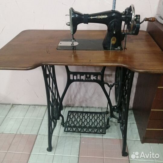 Швейная машина Подольск