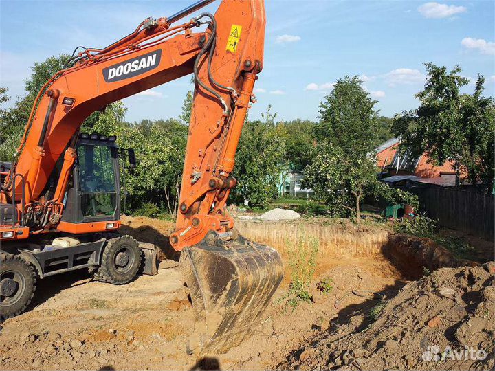 Услуги экскаватора Doosan180