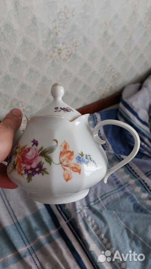 Чайник заварочный фарфоровый