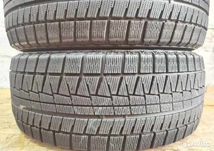 Bridgestone Blizzak Revo GZ 225/50 R17 97V